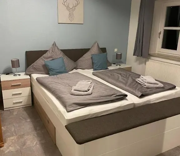 아파트 Appartement-hollenstein-mit-dachstudio-auf-2-etagen *